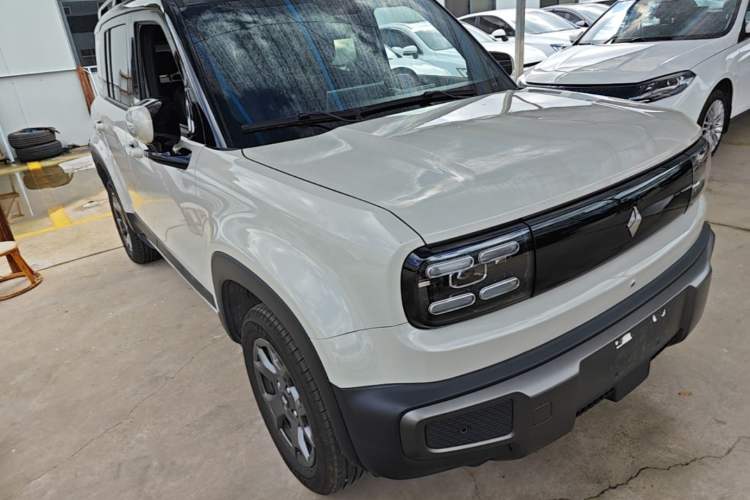 Used Baojun Spark EUV 2026 301km Flagship Edition Front Right 45 Deg