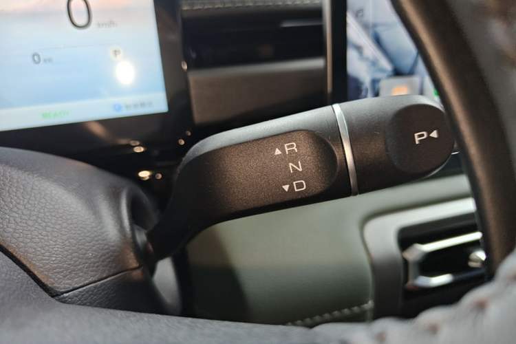 Used Baojun Spark EUV 2026 Model 501km Flagship Edition Gear Lever