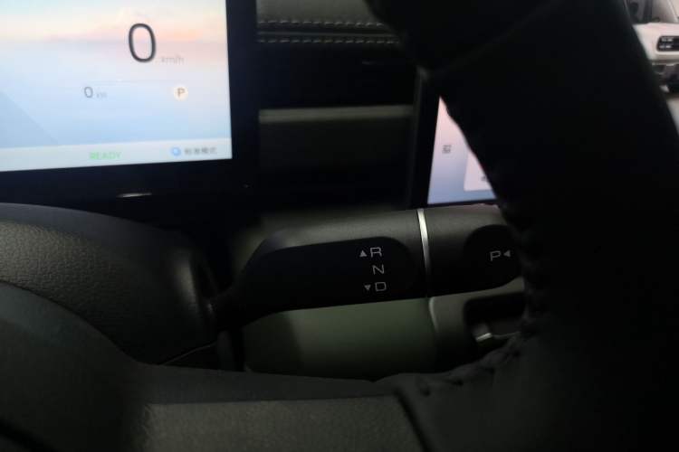 Used Baojun Spark EUV 2026 301km Flagship Edition Gear Lever
