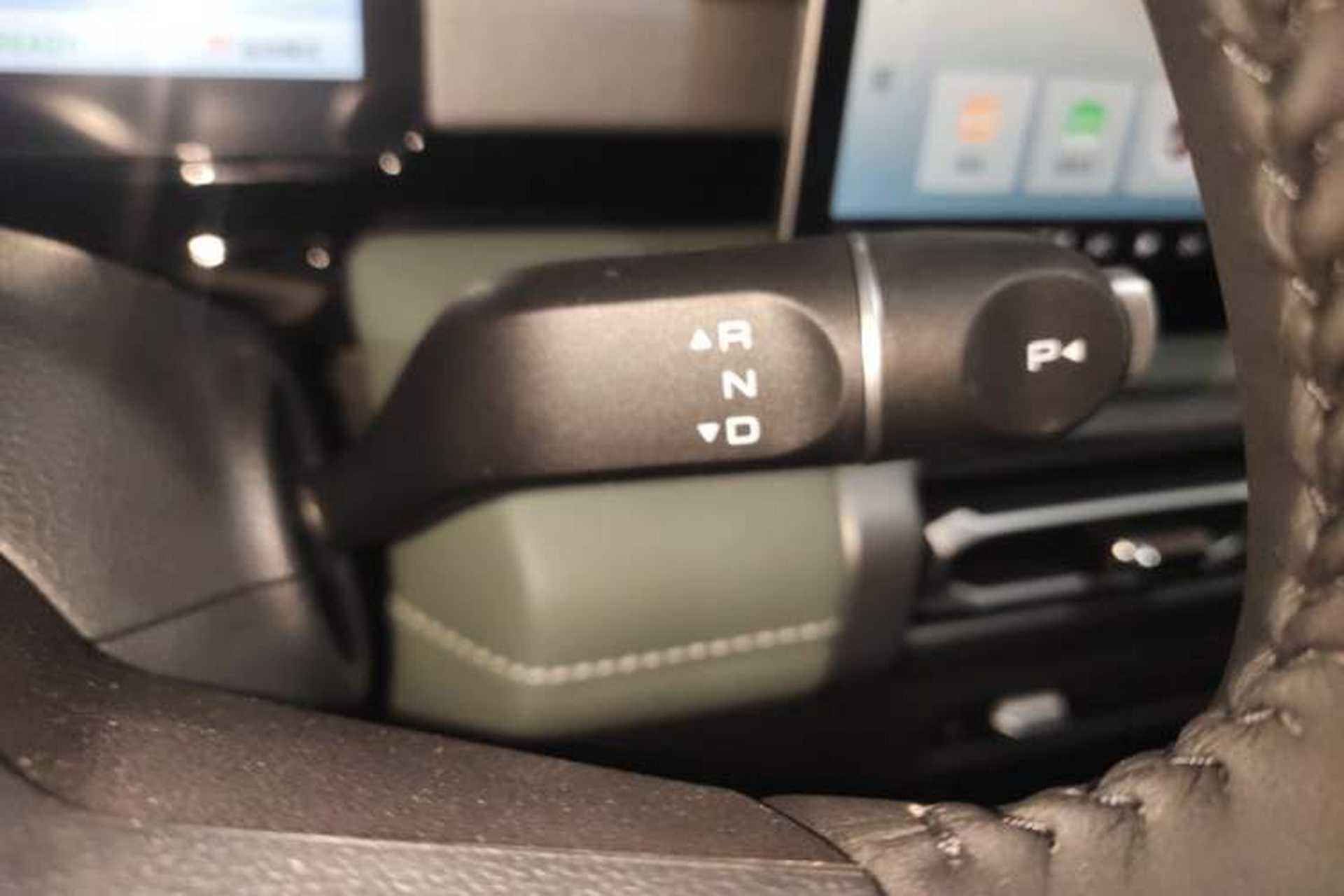 Used Baojun Spark EUV 2026 301km Flagship Edition Gear Lever
