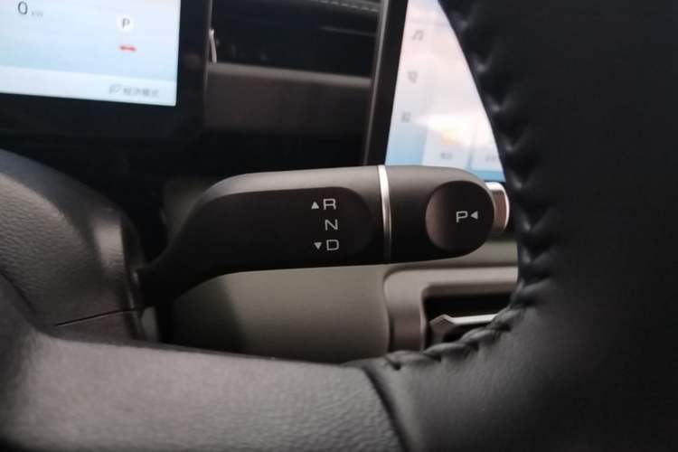 Used Baojun Spark EUV 2026 301km Flagship Edition Gear Lever