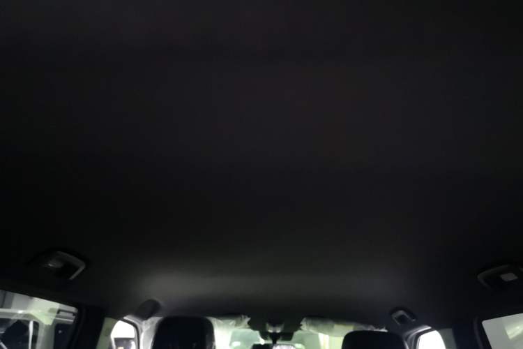 Used Baojun Spark EUV 2026 301km Flagship Edition Headliner