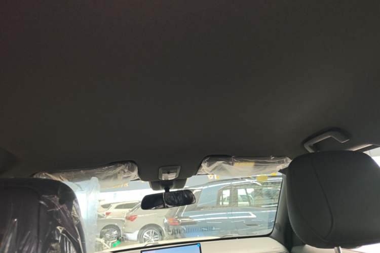 Used Baojun Spark EUV 2026 301km Flagship Edition Headliner