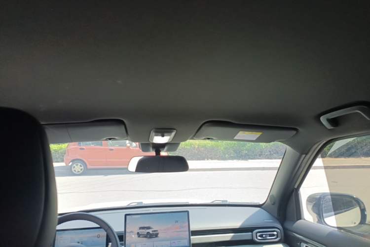 Used Baojun Spark EUV 2026 301km Flagship Edition Headliner