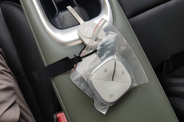 Used Baojun Spark EUV 2026 301km Flagship Edition Interior 1
