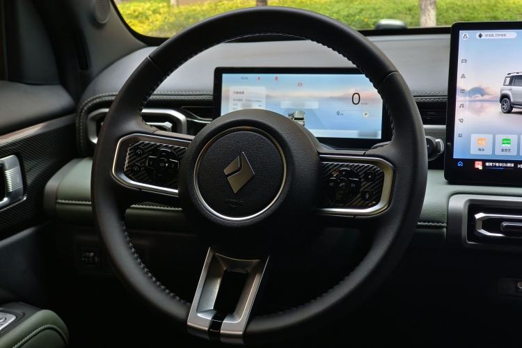 Used Baojun Spark EUV 2026 301km Flagship Edition Interior 5