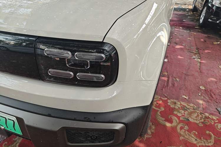 Used Baojun Spark EUV 2026 301km Flagship Edition Left Front Headlight