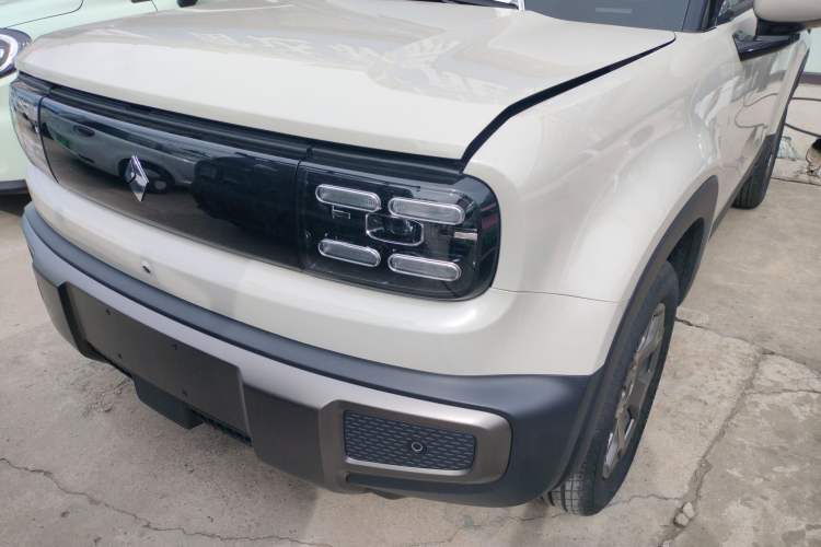 Used Baojun Spark EUV 2026 301km Flagship Edition Left Front Headlight