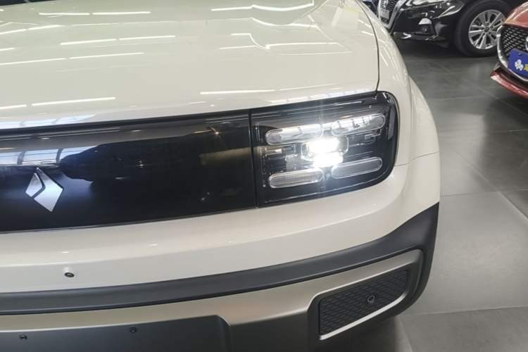 Used Baojun Spark EUV 2026 301km Flagship Edition Left Front Headlight