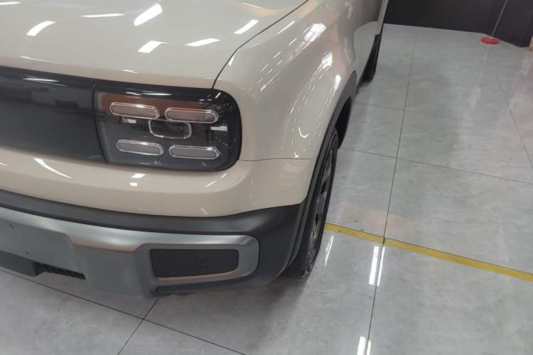 Used Baojun Spark EUV 2026 301km Flagship Edition Left Front Headlight