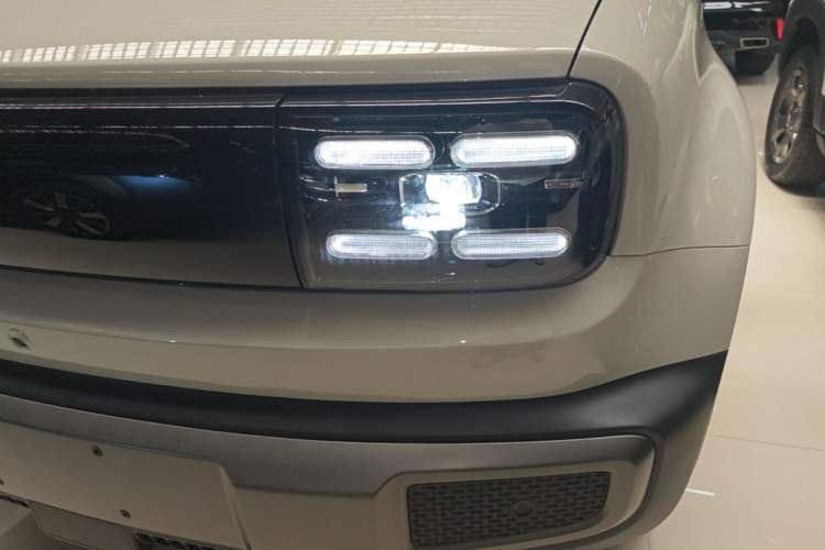 Used Baojun Spark EUV 2026 301km Flagship Edition Left Front Headlight
