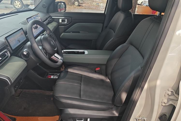 Used Baojun Spark EUV 2026 301km Flagship Edition Left Front Seat