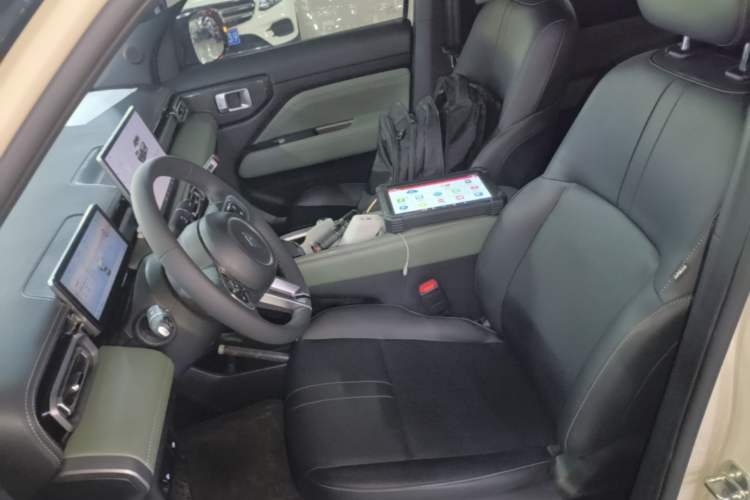 Used Baojun Spark EUV 2026 301km Flagship Edition Left Front Seat
