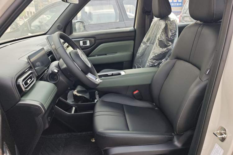 Used Baojun Spark EUV 2026 301km Flagship Edition Left Front Seat