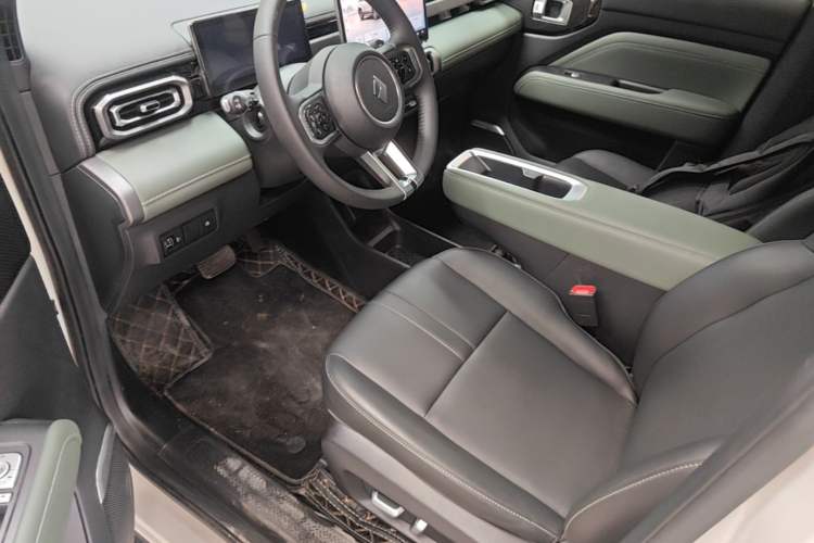 Used Baojun Spark EUV 2026 301km Flagship Edition Left Front Seat