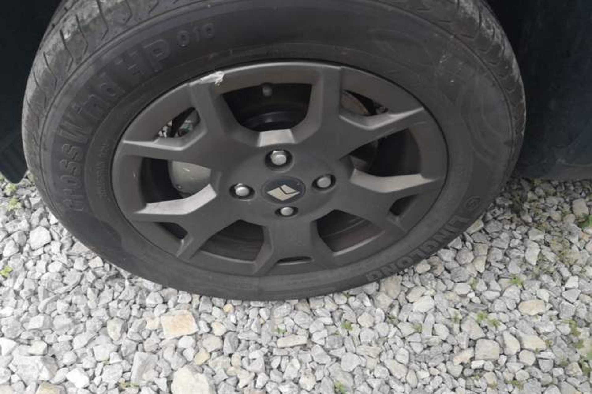 Used Baojun Spark EUV 2026 301km Flagship Edition Left Front Wheel Hub