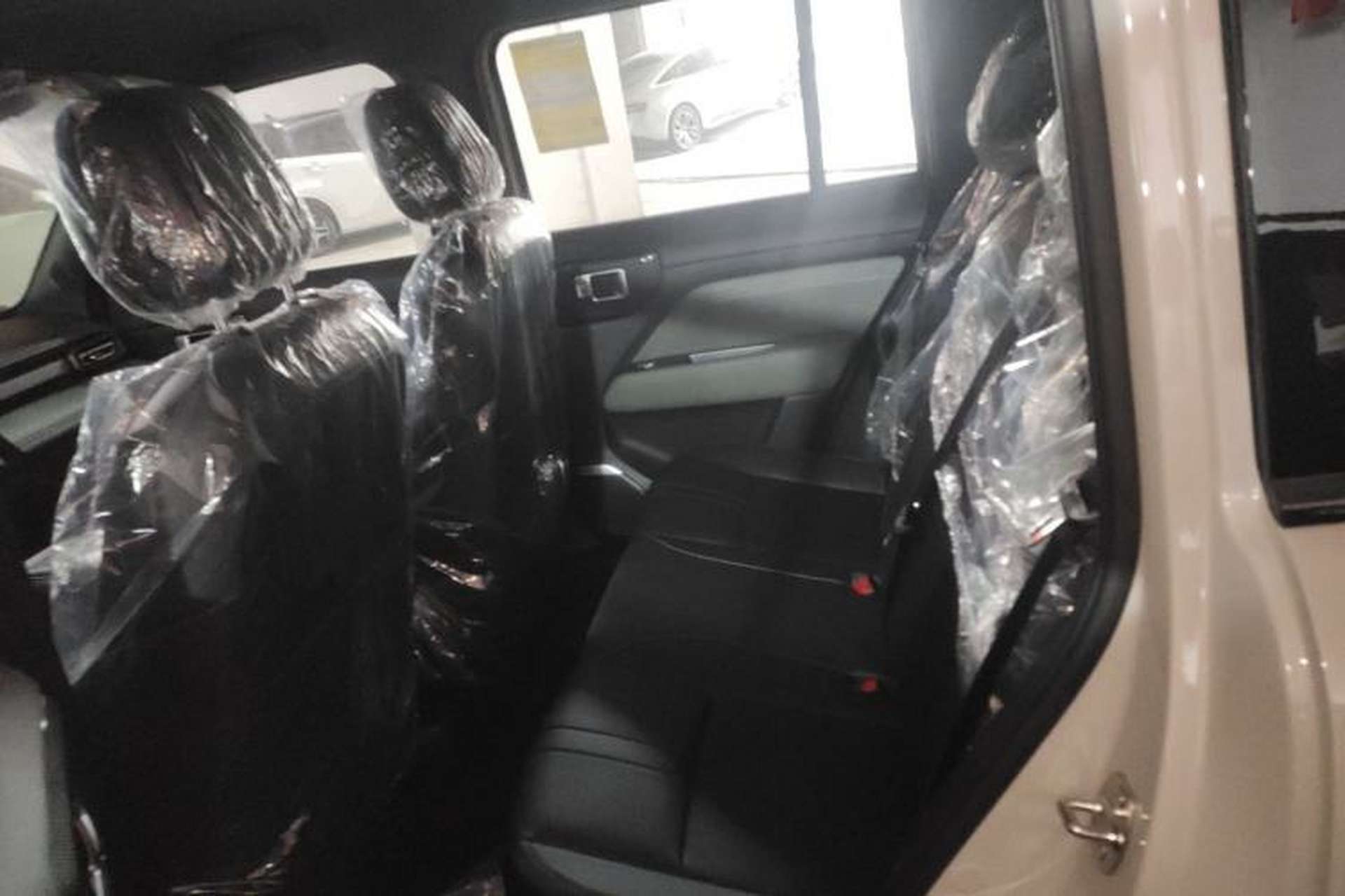 Used Baojun Spark EUV 2026 301km Flagship Edition Left Rear Seat