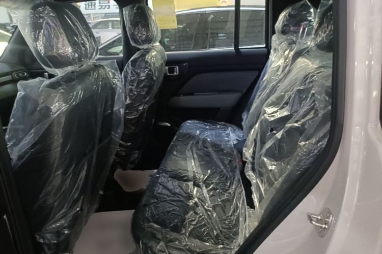 Used Baojun Spark EUV 2026 301km Flagship Edition Left Rear Seat