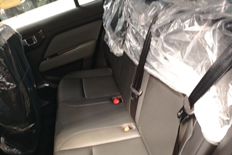 Used Baojun Spark EUV 2026 301km Flagship Edition Left Rear Seat
