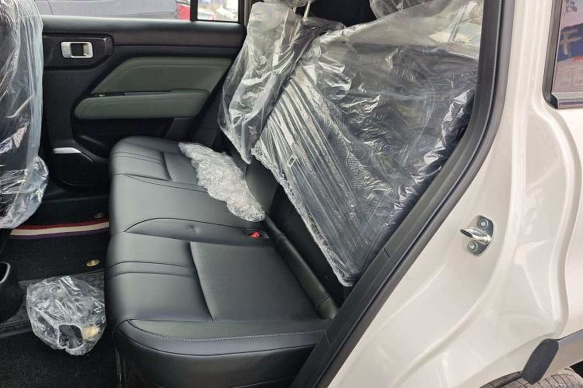 Used Baojun Spark EUV 2026 301km Flagship Edition Left Rear Seat