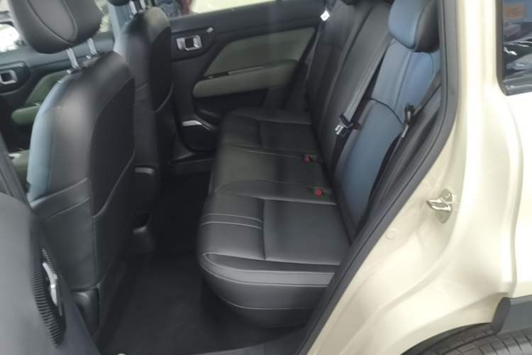 Used Baojun Spark EUV 2026 301km Flagship Edition Left Rear Seat