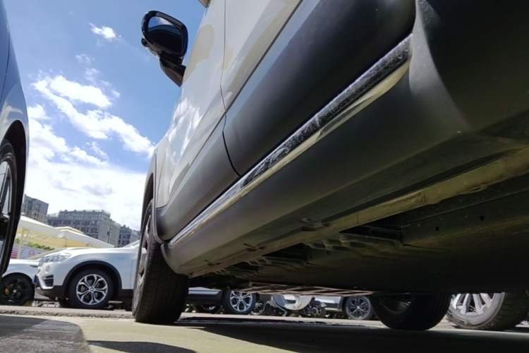 Used Baojun Spark EUV 2026 Model 501km Smart Luxury Edition Left Side Sill