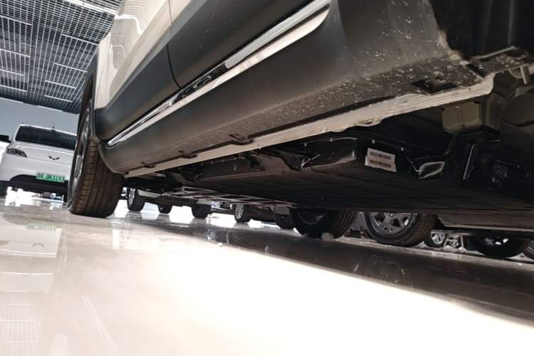 Used Baojun Spark EUV 2026 301km Flagship Edition Left Side Sill