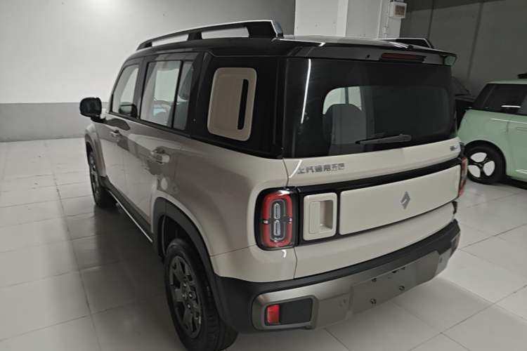 Used Baojun Spark EUV 2026 301km Flagship Edition Rear Left 45 Deg