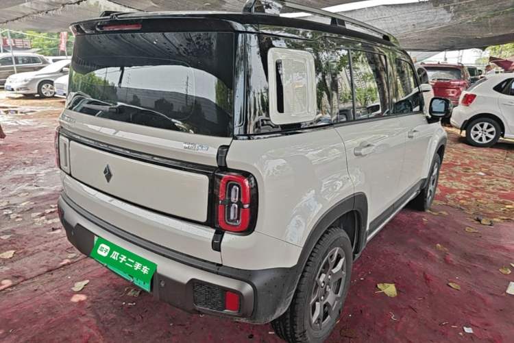 Used Baojun Spark EUV 2026 301km Flagship Edition Rear Right 45 Deg