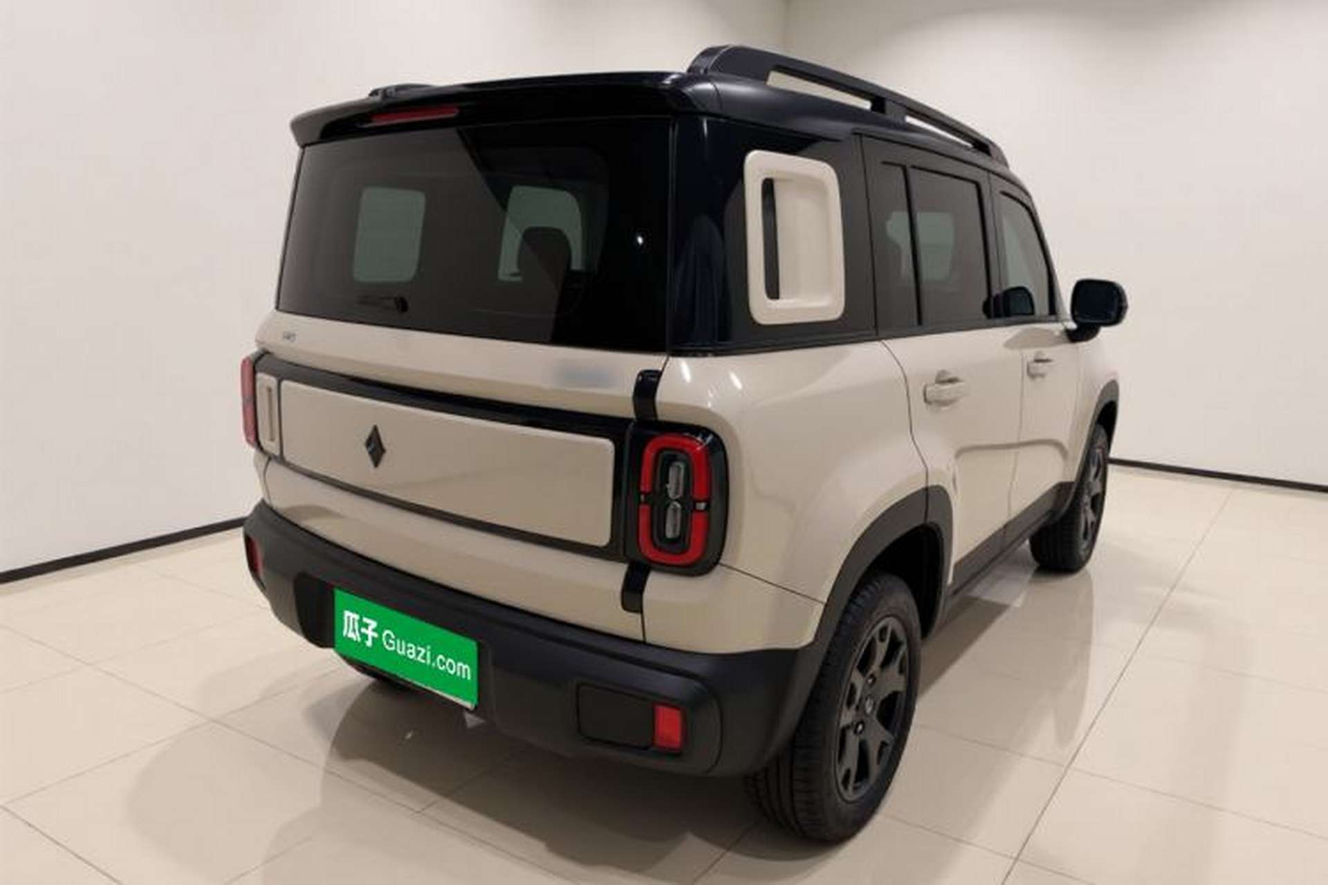 Used Baojun Spark EUV 2026 301km Flagship Edition Rear Right 45 Deg