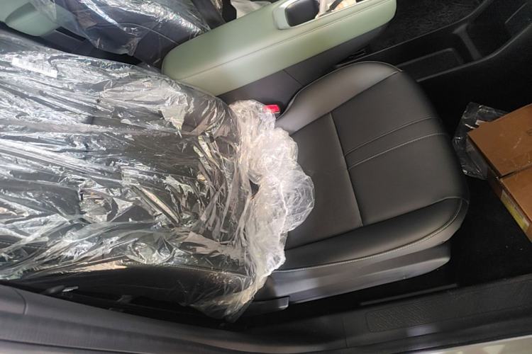 Used Baojun Spark EUV 2026 301km Flagship Edition Right Front Seat