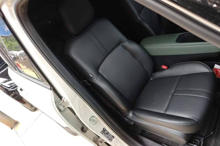 Used Baojun Spark EUV 2026 Model 501km Flagship Edition Right Front Seat