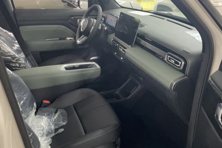 Used Baojun Spark EUV 2026 Model 401km Flagship Edition Right Front Seat