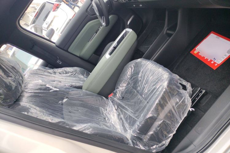 Used Baojun Spark EUV 2026 301km Flagship Edition Right Front Seat