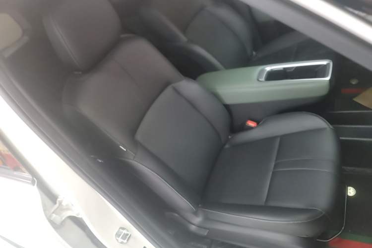 Used Baojun Spark EUV 2026 301km Flagship Edition Right Front Seat