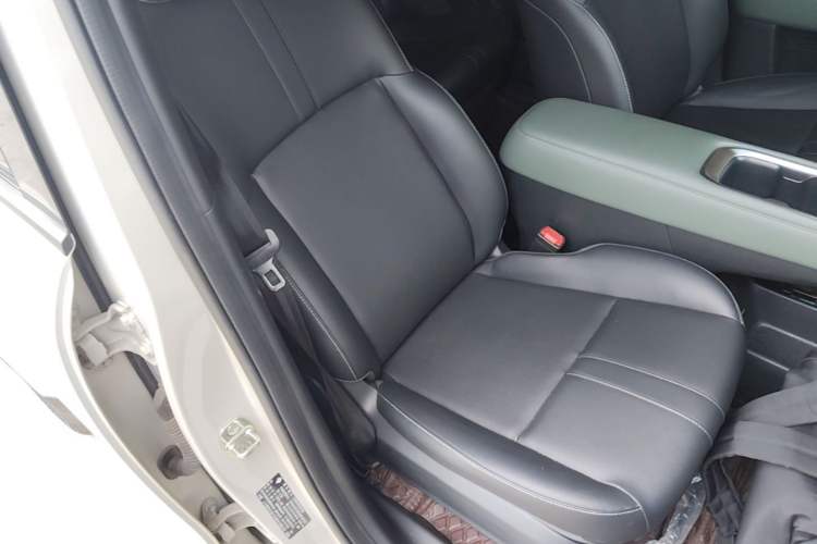 Used Baojun Spark EUV 2026 301km Flagship Edition Right Front Seat