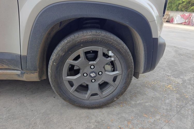 Used Baojun Spark EUV 2026 301km Flagship Edition Right Front Wheel Hub