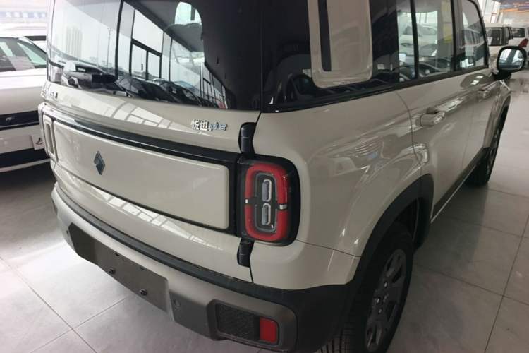 Used Baojun Spark EUV 2026 301km Flagship Edition Right Rear Taillight