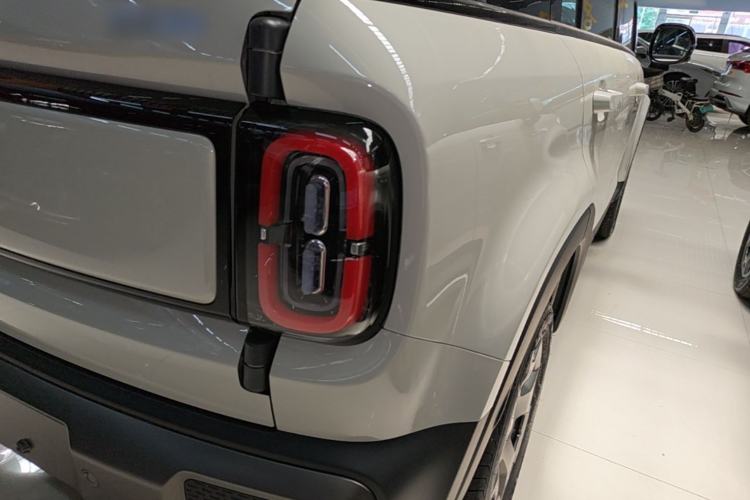 Used Baojun Spark EUV 2026 301km Flagship Edition Right Rear Taillight