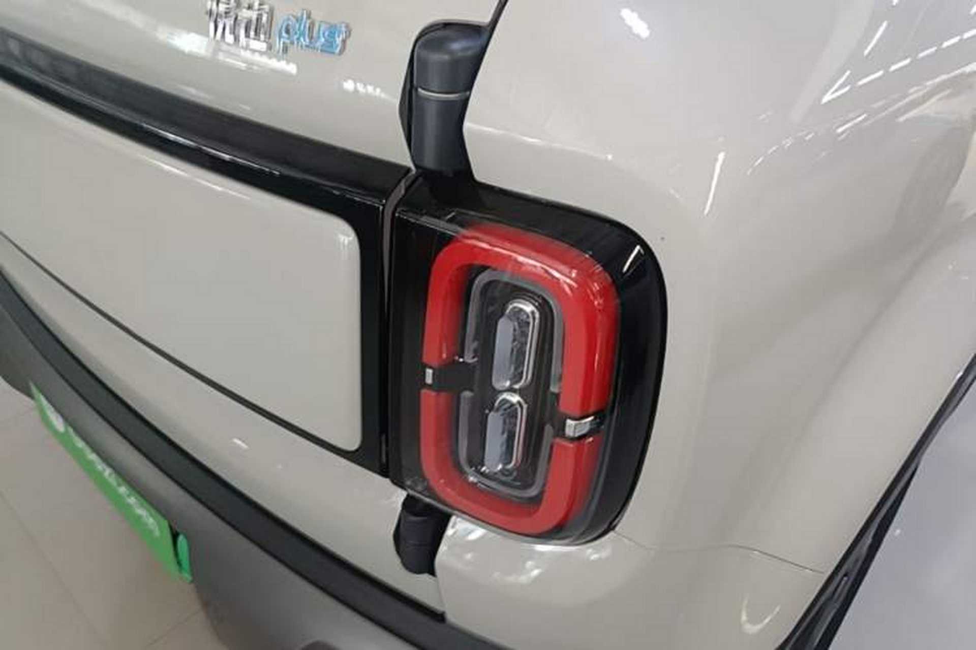 Used Baojun Spark EUV 2026 301km Flagship Edition Right Rear Taillight