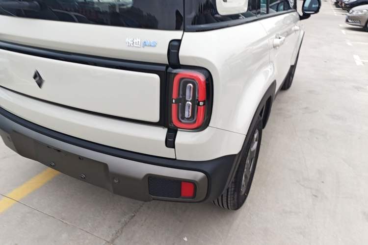 Used Baojun Spark EUV 2026 301km Flagship Edition Right Rear Taillight