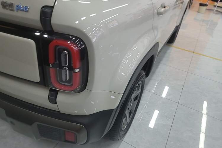 Used Baojun Spark EUV 2026 301km Flagship Edition Right Rear Taillight