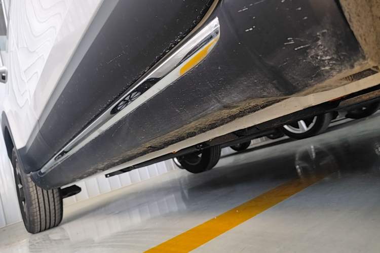 Used Baojun Spark EUV 2026 301km Flagship Edition Right Side Sill