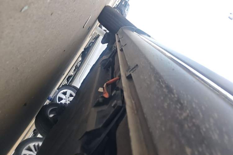 Used Baojun Spark EUV 2026 301km Flagship Edition Right Side Sill