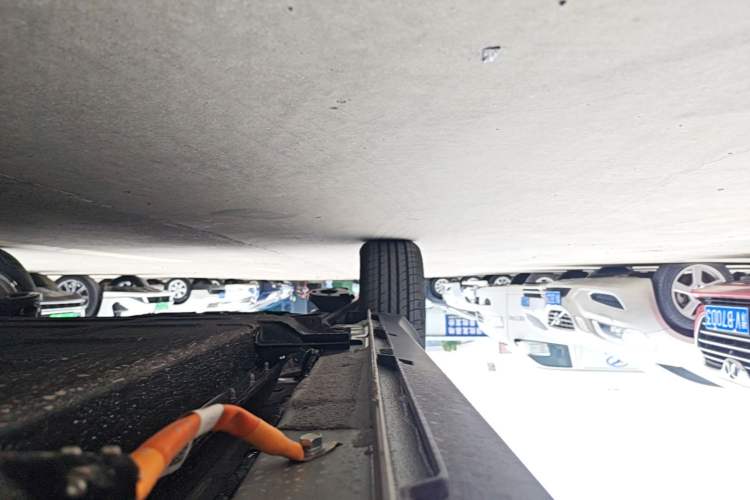 Used Baojun Spark EUV 2026 301km Flagship Edition Right Side Sill