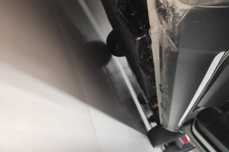 Used Baojun Spark EUV 2026 301km Flagship Edition Right Side Sill