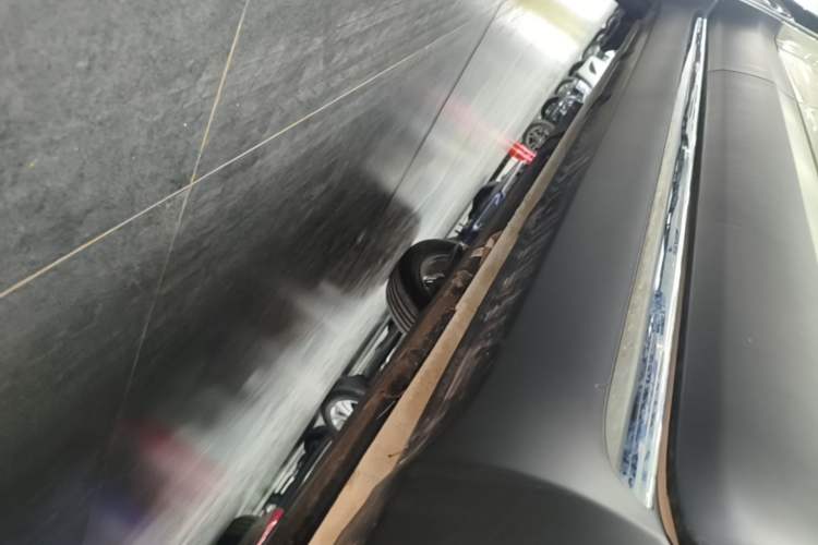 Used Baojun Spark EUV 2026 301km Flagship Edition Right Side Sill