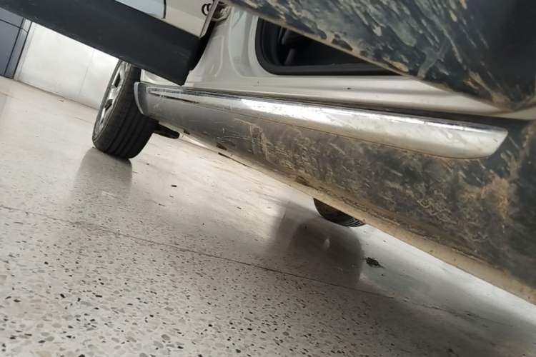 Used Baojun Spark EUV 2026 301km Flagship Edition Right Side Sill