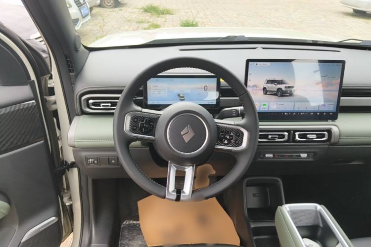 Used Baojun Spark EUV 2026 301km Flagship Edition Steering Wheel