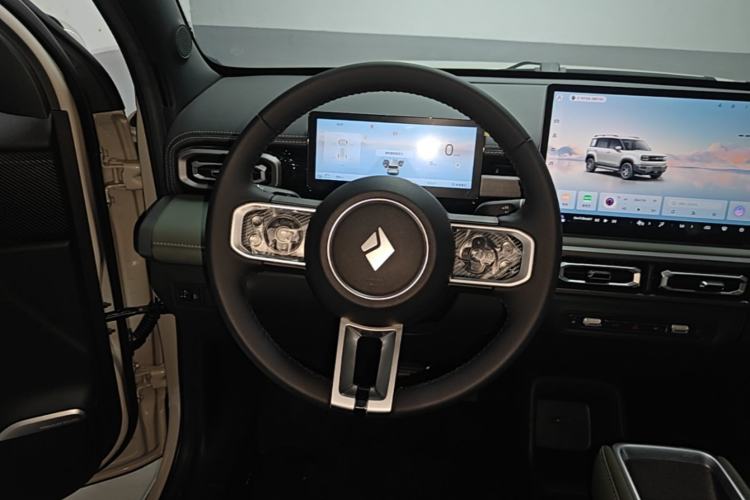 Used Baojun Spark EUV 2026 301km Flagship Edition Steering Wheel